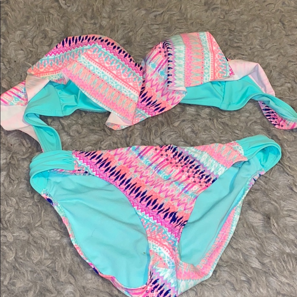 Bathing suit